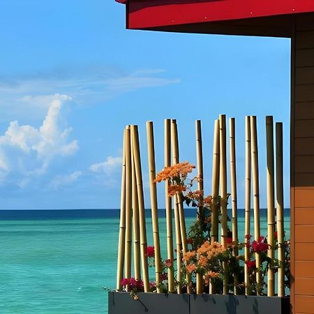 Sand Bay Resort Semporna Exterior photo