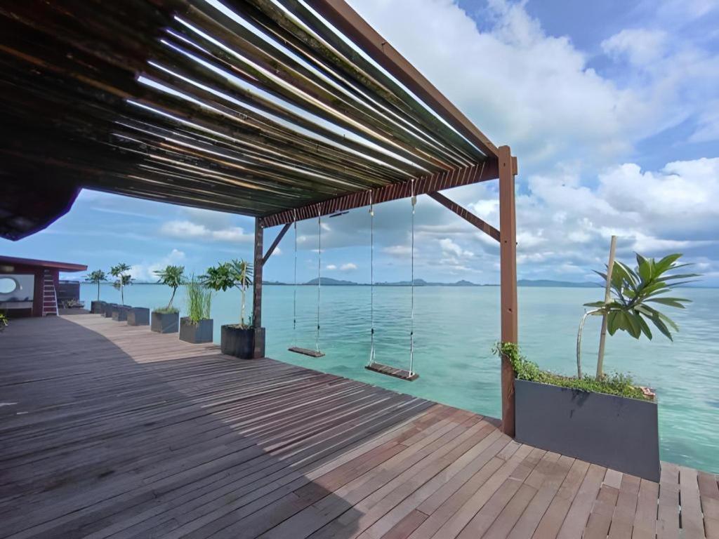 Sand Bay Resort Semporna Exterior photo